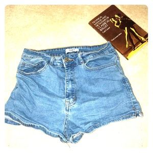 Blue jean shorts high waisted